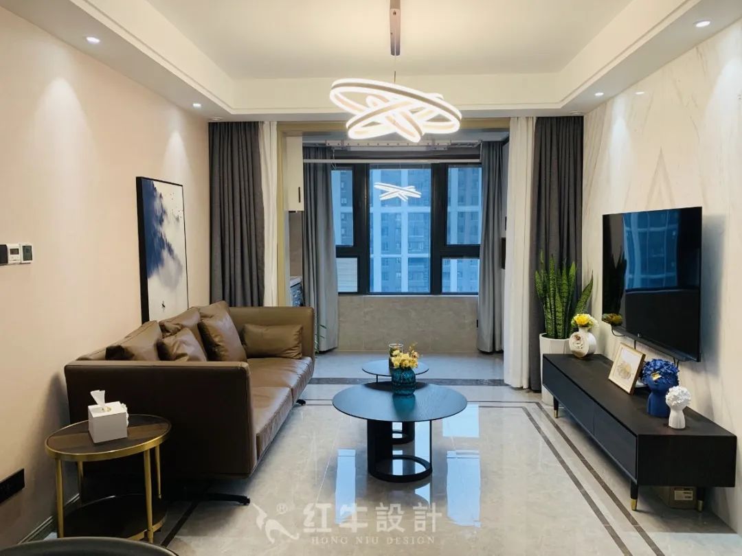 最美畢業(yè)照 ④--保利國際社區(qū)96㎡現(xiàn)代風(fēng)格“成品家”！04