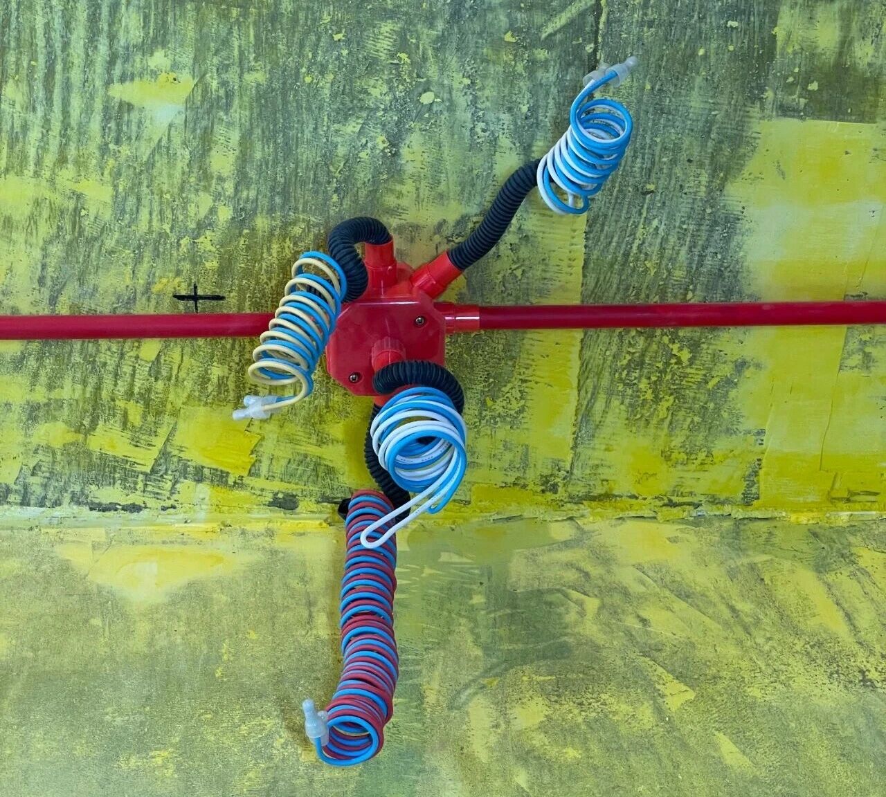 金九銀十裝修季｜南京紅牛裝飾工程總監(jiān)：工地巡檢無小事，嚴(yán)苛落實工藝標(biāo)準(zhǔn)！