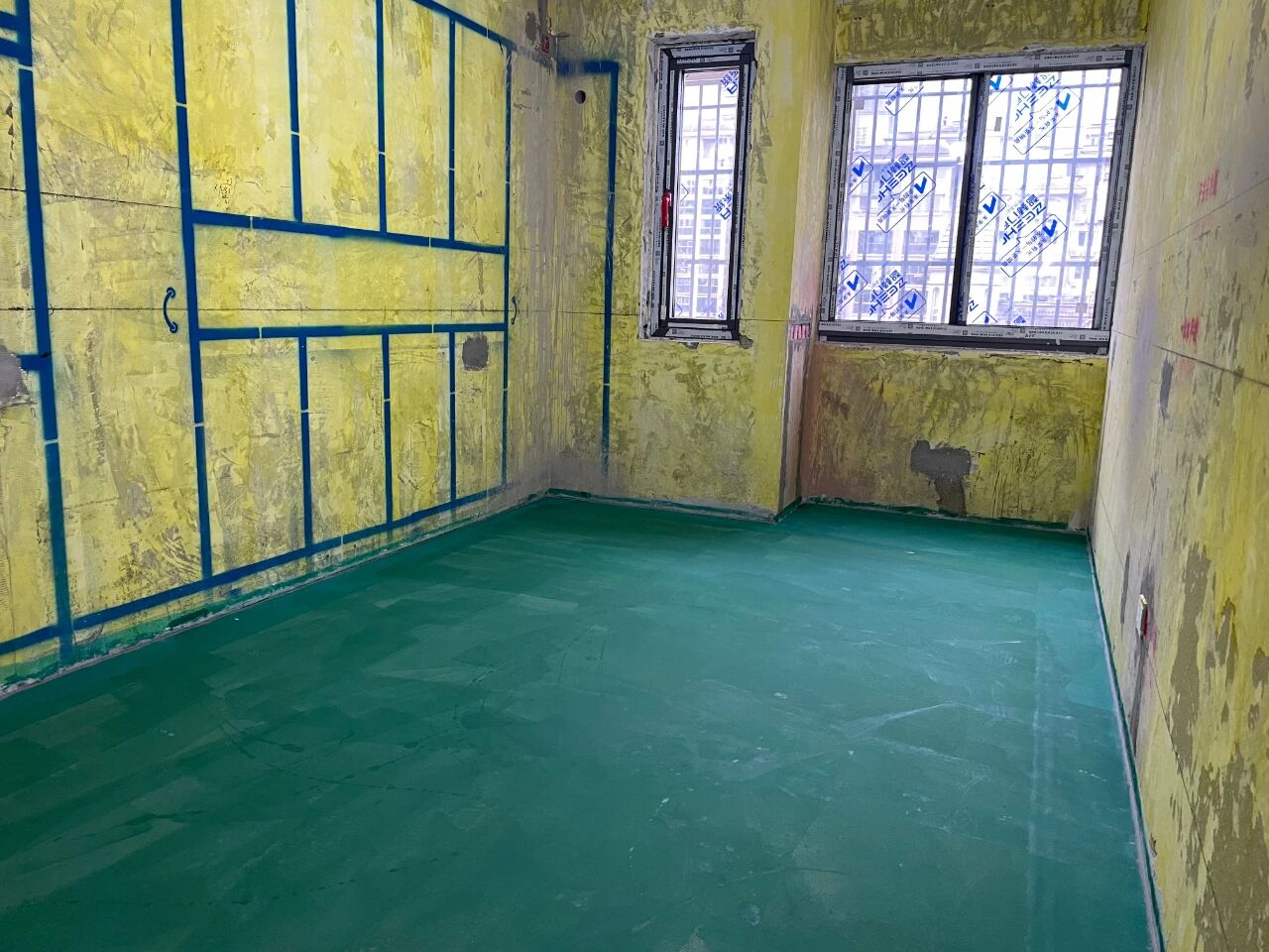 九月秋意漸濃，南京紅牛裝飾工地巡檢步履不停，只為兌現(xiàn)品質(zhì)承諾！