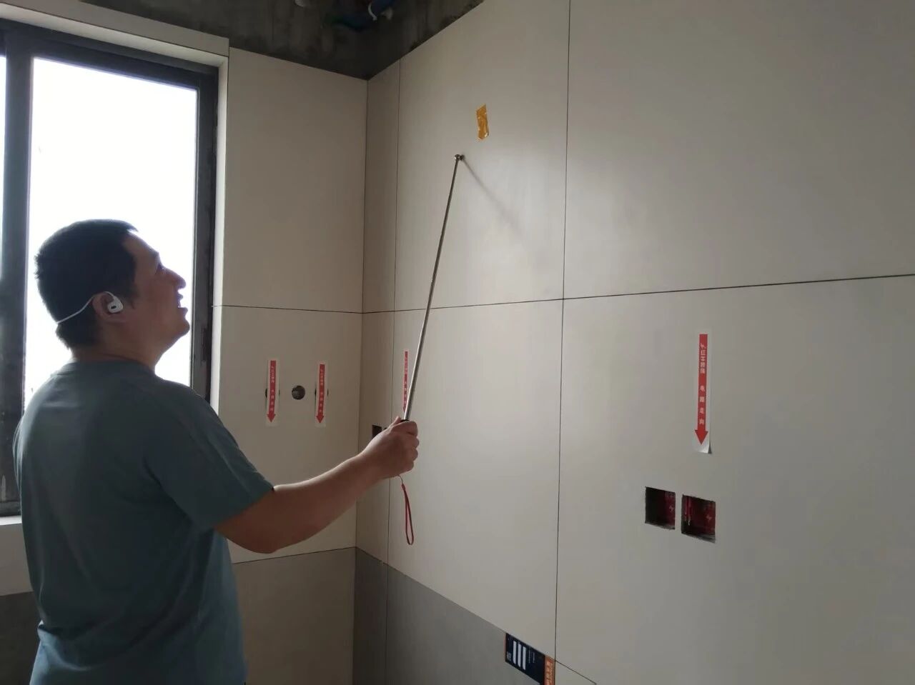 九月秋意漸濃，南京紅牛裝飾工地巡檢步履不停，只為兌現(xiàn)品質(zhì)承諾！