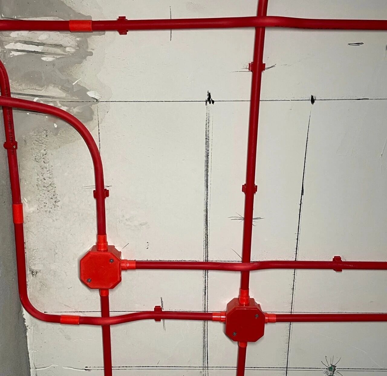 工地巡檢：雙節(jié)同慶，品質(zhì)同行，嚴(yán)把每一道工序，用心守護(hù)夢想家！